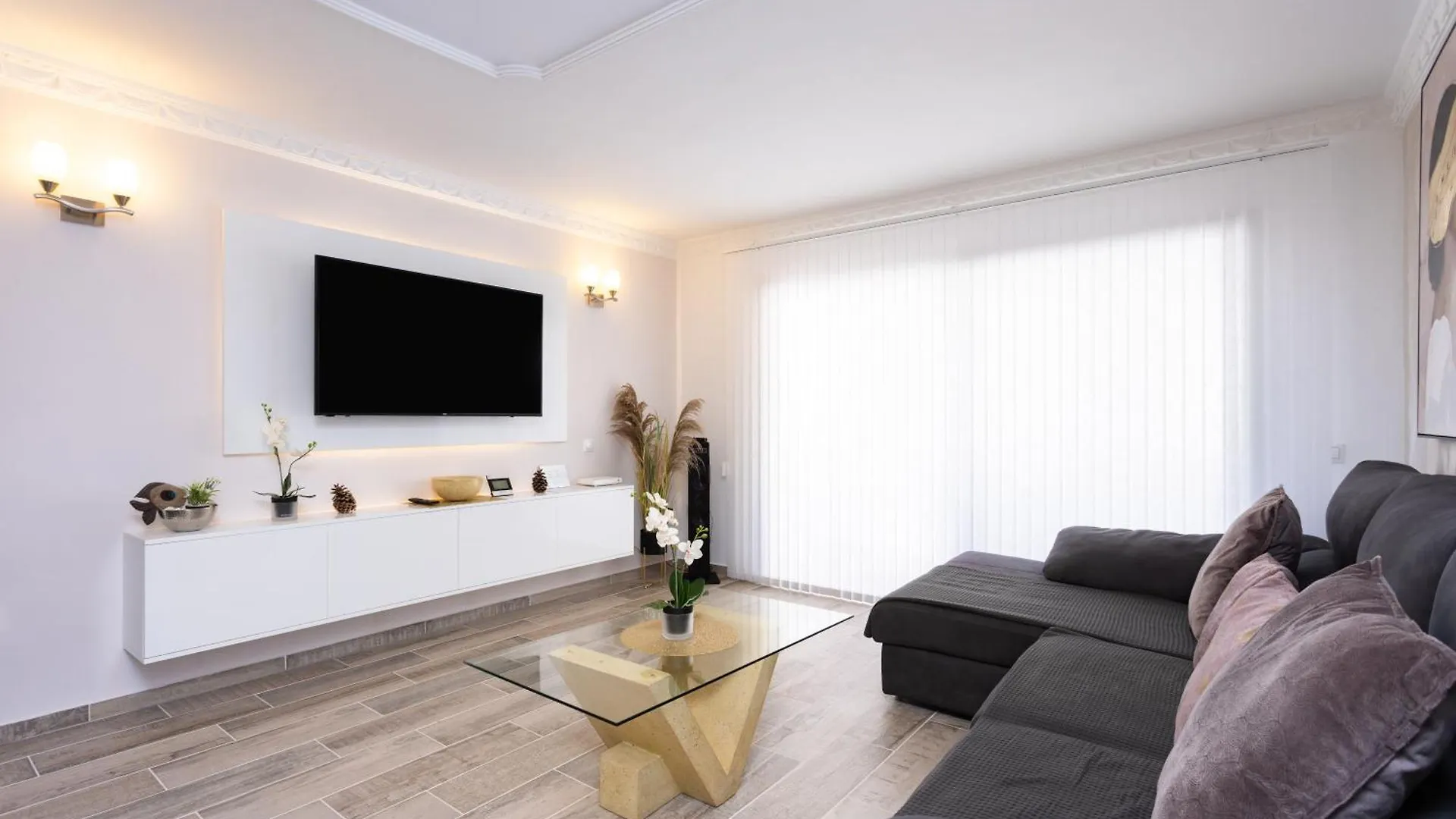 Apartamento Centro El Medano 0*, El Medano (Tenerife) Spain